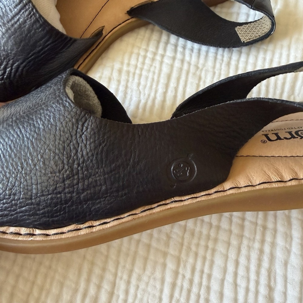 Born Women's Inlet Sling Back Sandal Open Toe Black  Leather Sz 9 Flats Coastal - Picture 3 of 7